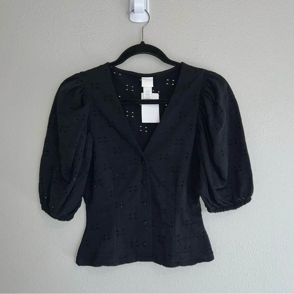 H&M Puff-Sleeve Black Eyelet Top V-Neck Cotton Stretch Blouse Size X-Small NWT
